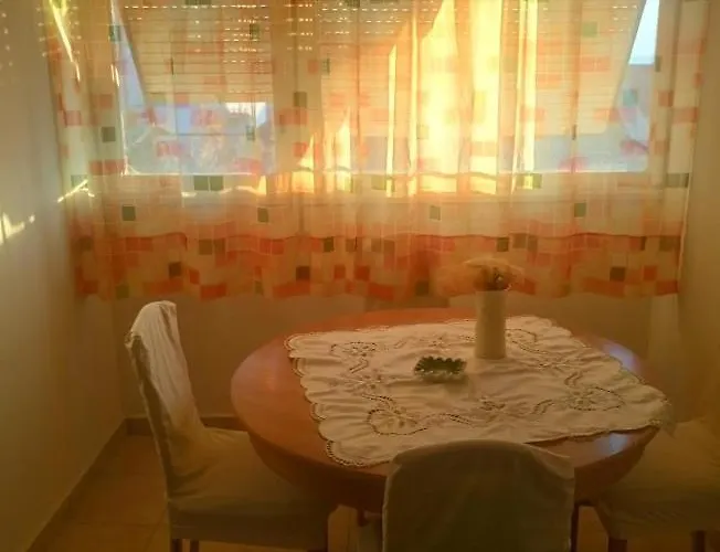 Sunshine- Center Of
