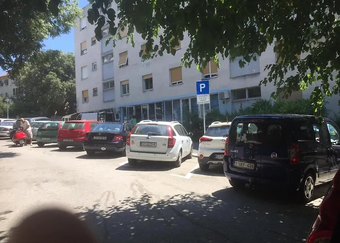 Sunshine- Center Of * Split