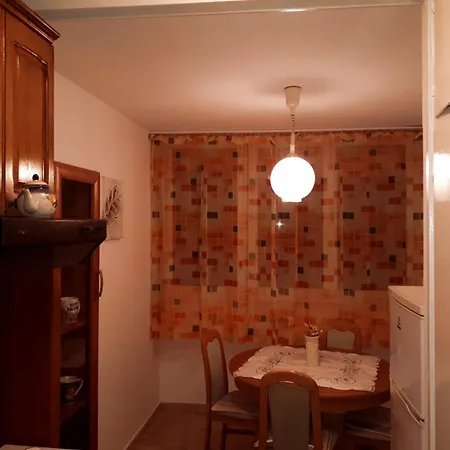 Sunshine- Center Of *